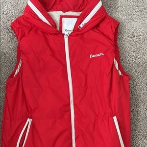 Bench woman’s size large vest